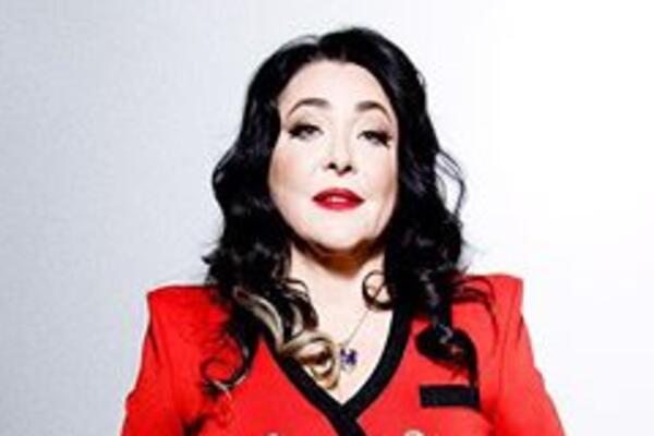 Без всяких прикрас: 56-летняя Лолита показала, как выглядит без макияжа