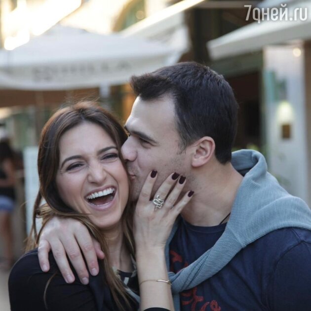 Эмин Агаларов с сестрой Шейлой - фото