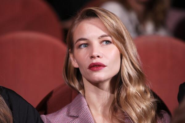 Светлана Устинова дебютирует в МХТ имени Чехова