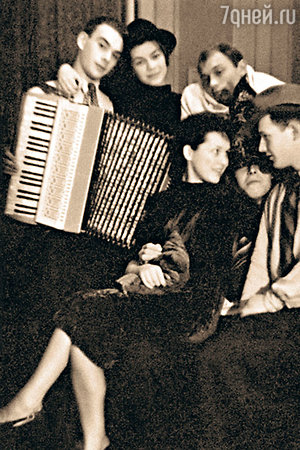 42 биография николая лебедева актера