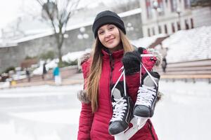 Как сохранить фигуру зимой: лучшие физические активности