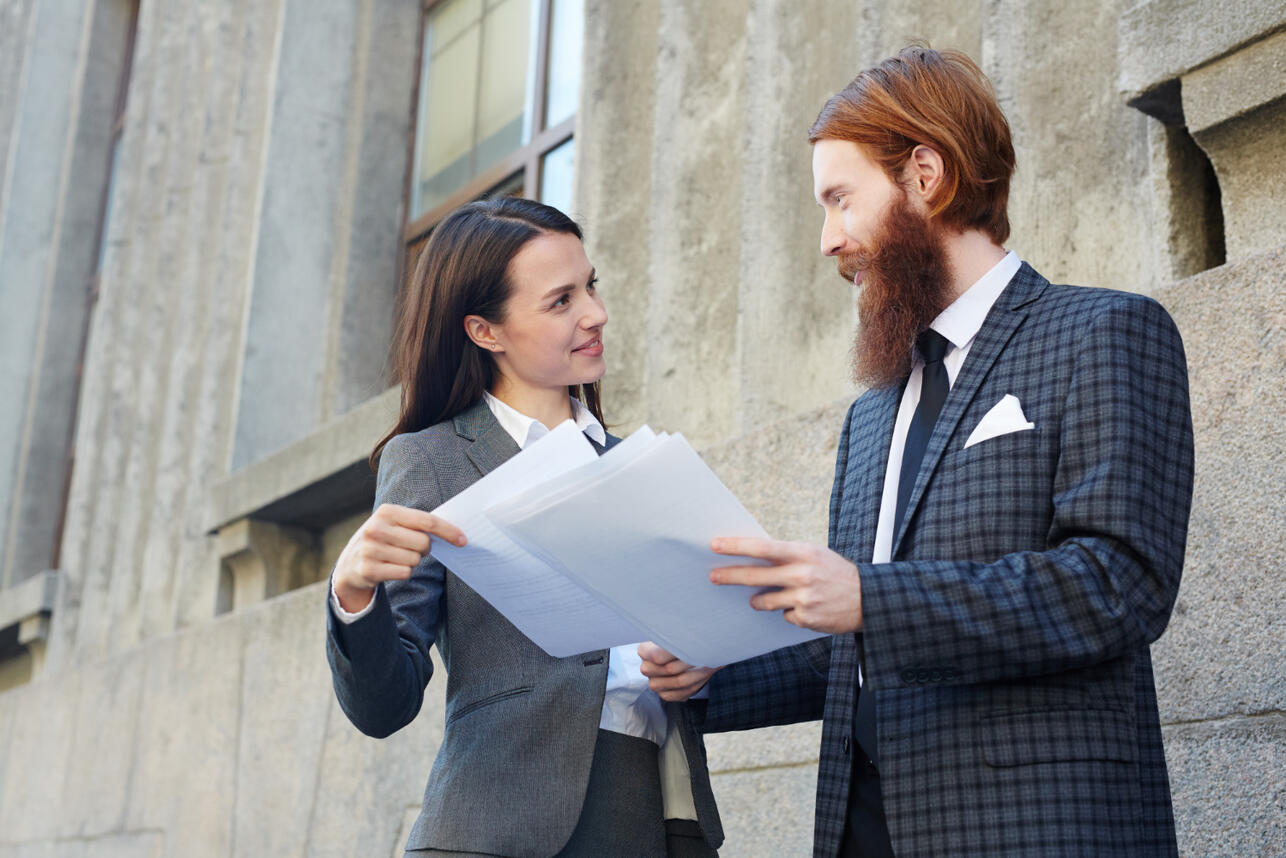 Девушки требуют от ухажеров резюме и рекомендательные письма — чтобы не остаться в дураках
