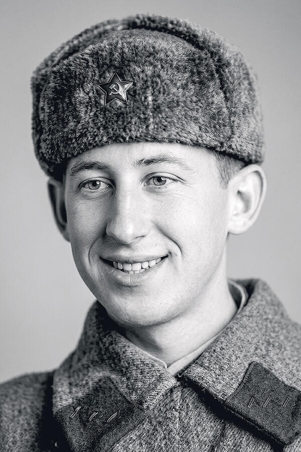 Владимир Басов