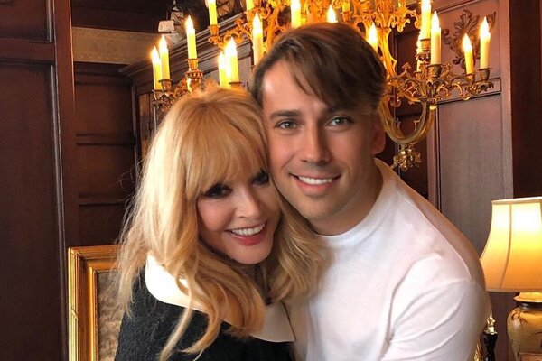 Жена — красотка! Максим Галкин показал расцветшую Аллу Пугачеву