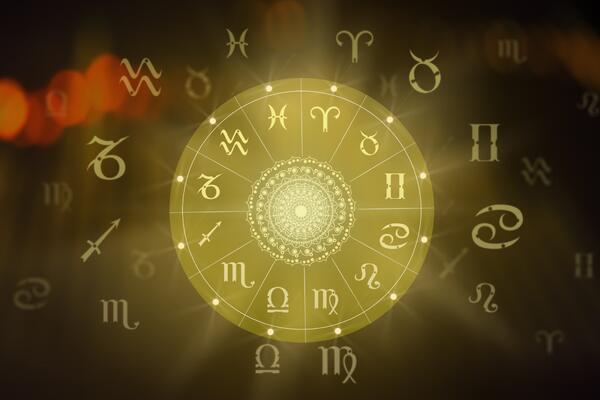 «Главные герои полнолуния»: Вселенная выбрала знак, которого ждет триумф с 12 февраля