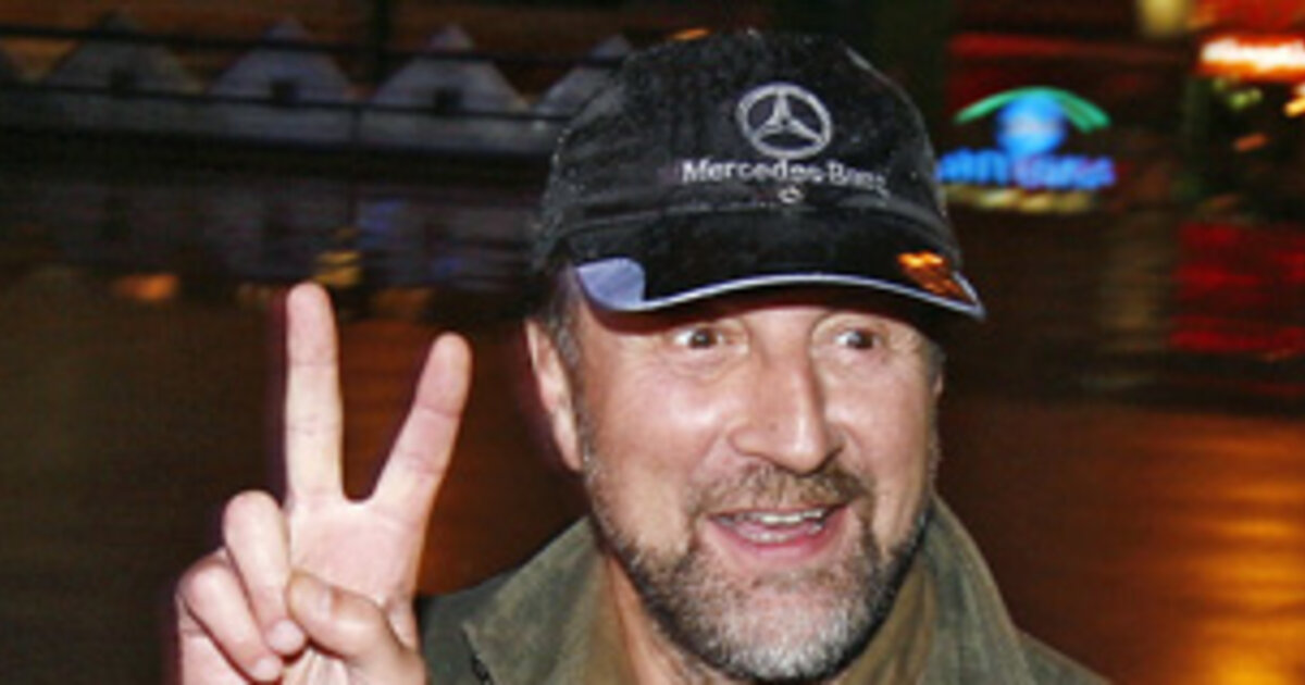 Почему ярмольник отказался от званий. Ярмольник с длинными волосами. Ярмольник 2022. Почему ярмольник отказался от званий. Ярмольник с длинными волосами.