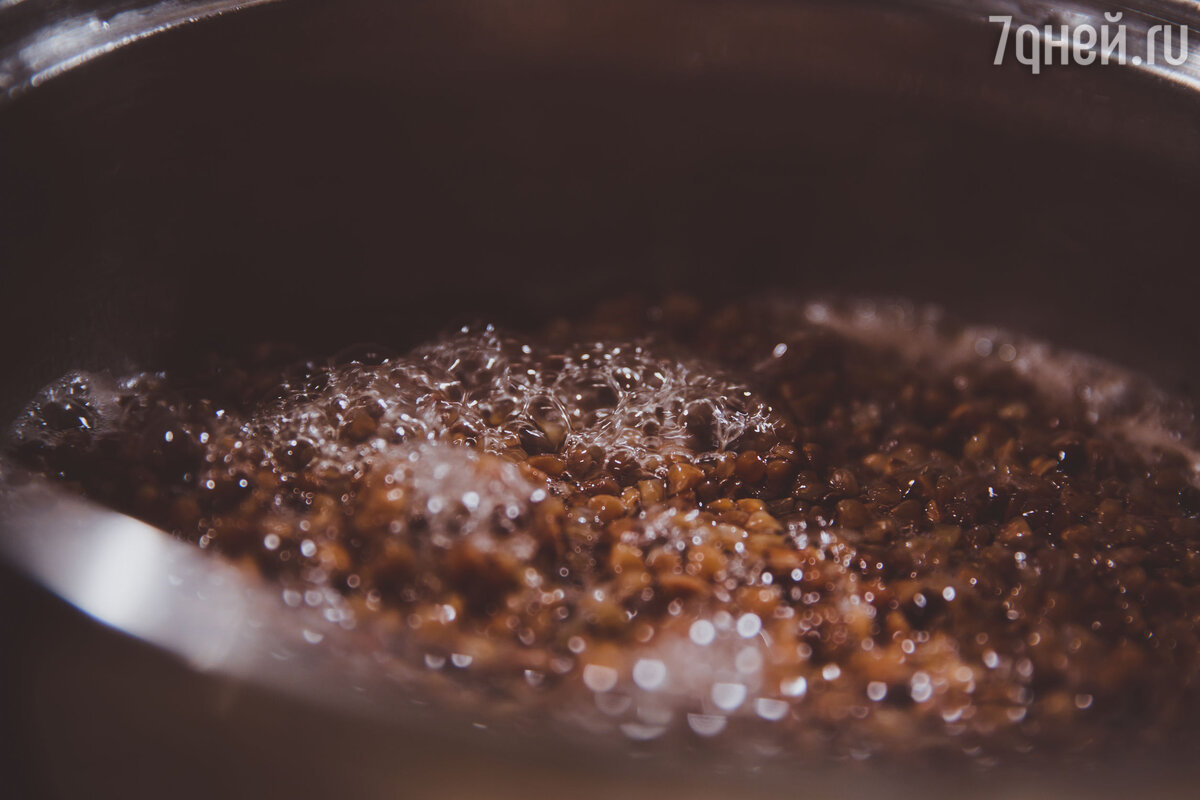 Как варить гречку на воде в кастрюле