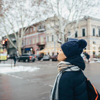 Психика не выдерживает: как сугробы снега могут усилить весеннее обострение