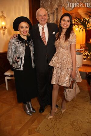 Екатерина Моисеева и Даниэла де Суза вместе с супругом директором Ла Скала Александром Перейра