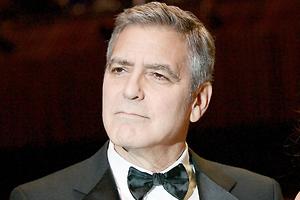 Джордж Клуни «работает» ночной няней для своих близнецов