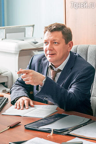 Ян Цапник в роли мудрого директора школы