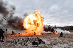 «Газпром-Медиа Холдинг» выпустит вертикальный сериал «45 дней до Победы»