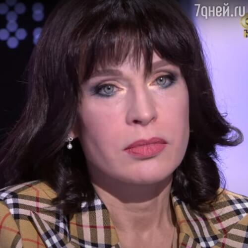 Алиса Мон