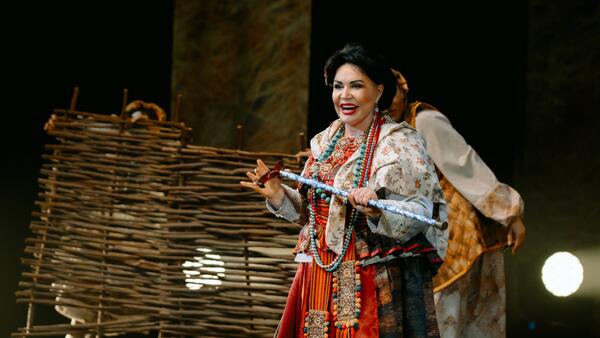 Бабий бунт превратился в Бабкин бунт: как Надежда Бабкина отметила день рождения в театре