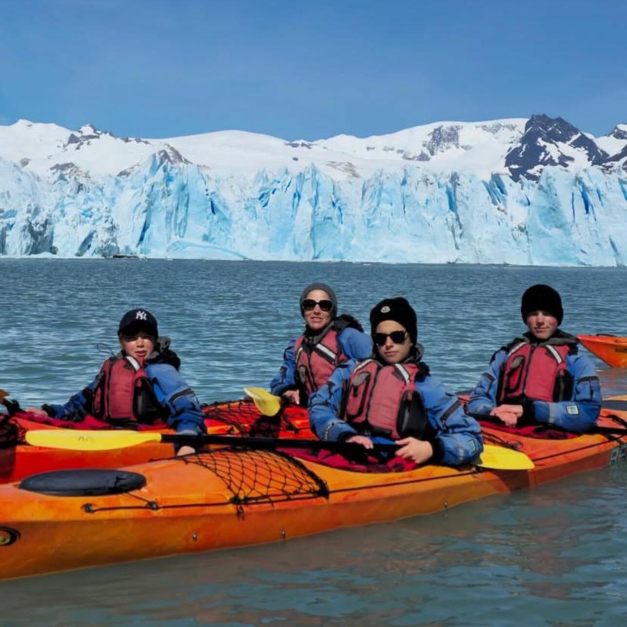 Юлия Барановская с детьми