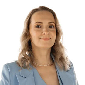 Нина Дуванова 