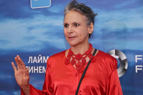 Кішкентай әйелдер писькилері бар секс порно онлайн көріңіз