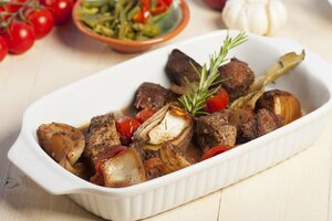 Что приготовить на Новый год: блюда от звезд и поваров