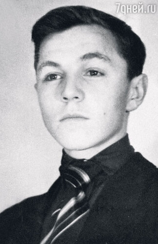 Миша Ульянов. 1944 г.
