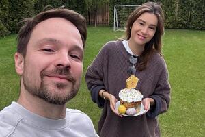 Алексей Чадов обратился к жене в первую годовщину свадьбы