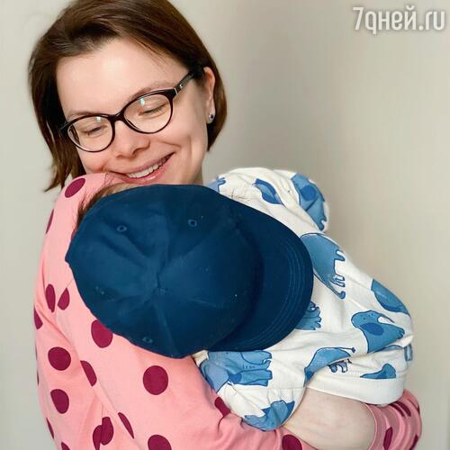 Татьяна Брухунова с сыном Ваганом
