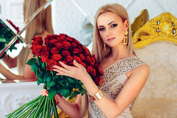 Букеты напрокат: Клара и Роза, простите нас!