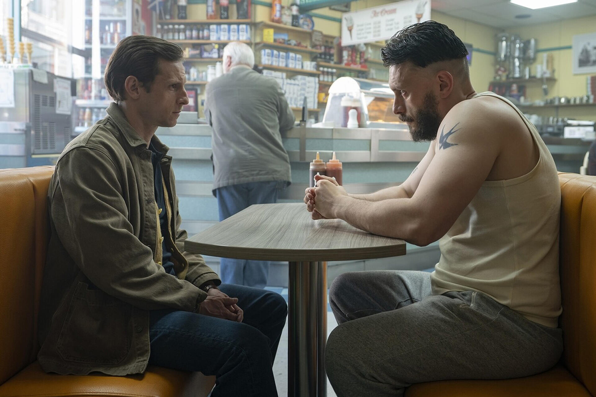 сериал «Получеловек»
