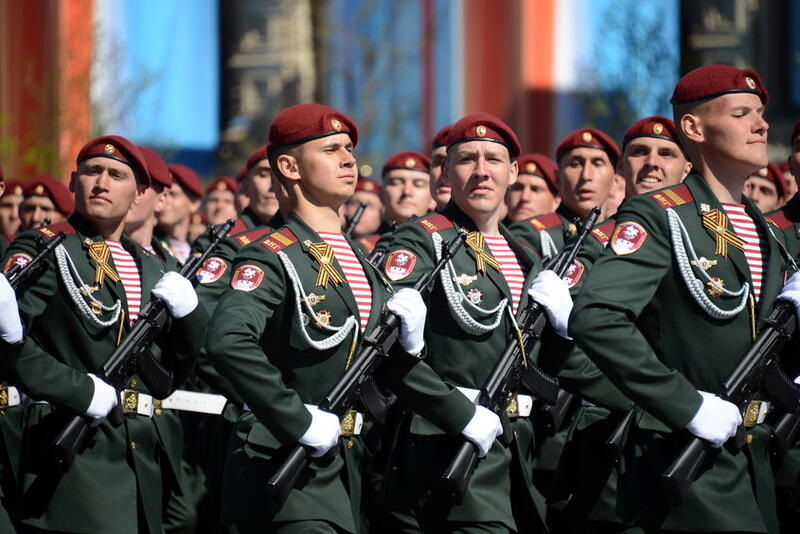 Квадратные сугробы в армии фото