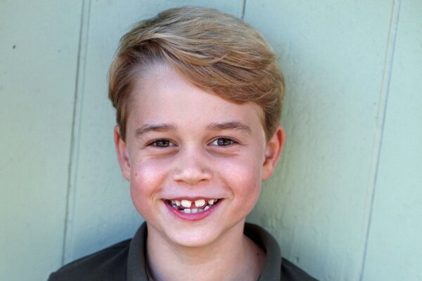 Щербатая улыбка принца Джорджа очаровала фанатов  