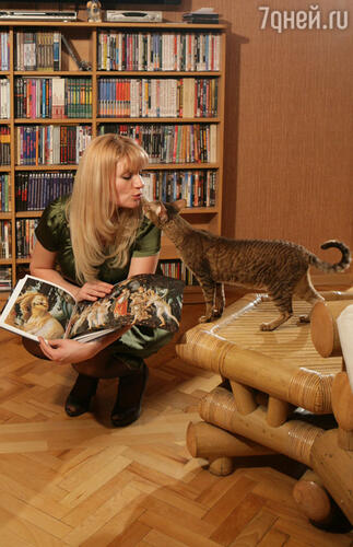 Анна Ардова с котом Эсланом