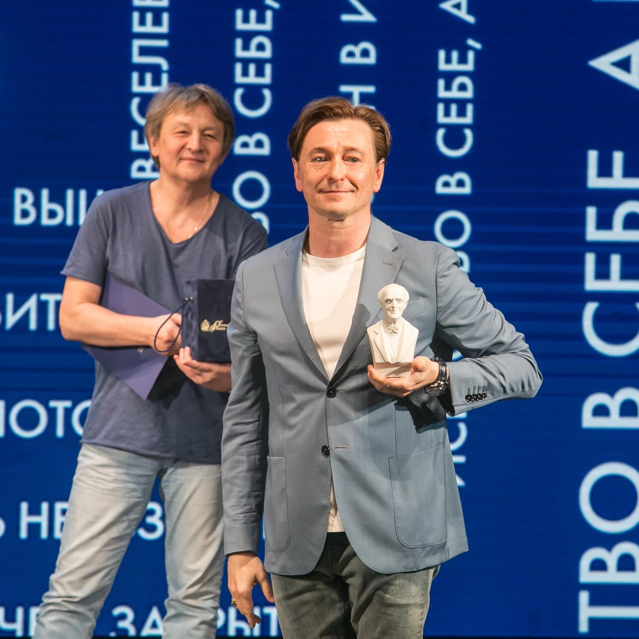 РЎРµСЂРіРµР№ Р‘РµР·СЂСѓРєРѕРІ.
