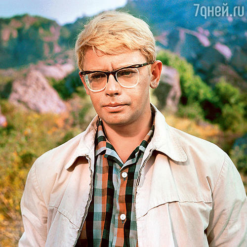 Александр Демьяненко в фильме «Кавказская пленница, или Новые приключения Шурика»
