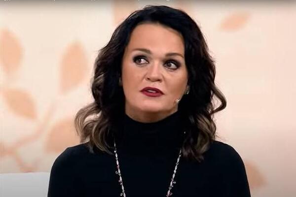 Дочь певицы Славы высказалась о тревожном состоянии матери