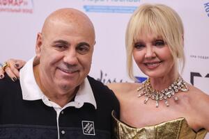 «Как же летит время»: невестка Валерии показала подросших детей