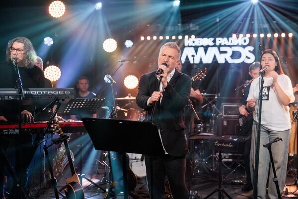 10 миллионов добрых сердец встретились на премии «Новое Радио AWARDS»