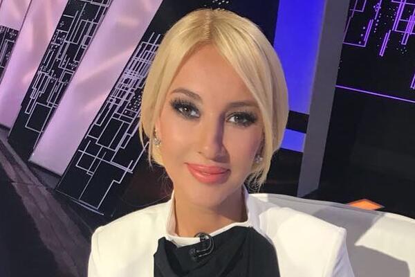 Молодая бабушка: Лера Кудрявцева поделилась первым фото внука!