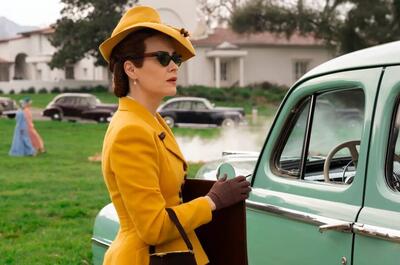 Самые стильные образы из сериала «Рэтчед»