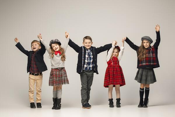 Детский стиль: как одежда влияет на ребенка? 