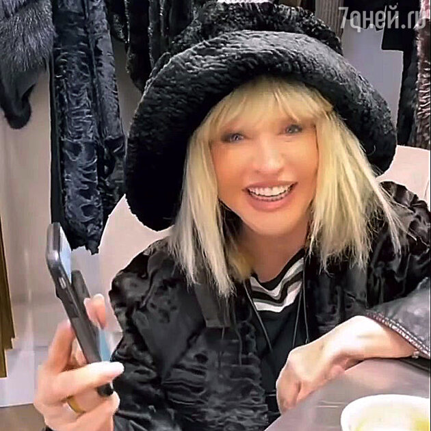 Алла Пугачева — фото