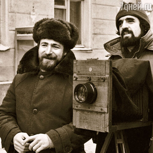 Не Лидины связи помогли оператору Аграновичу (справа) снять культовые фильмы и вписать свое имя в историю кино. Съемки фильма «Запрещенные люди»