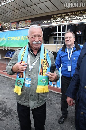 Леонид Якубович