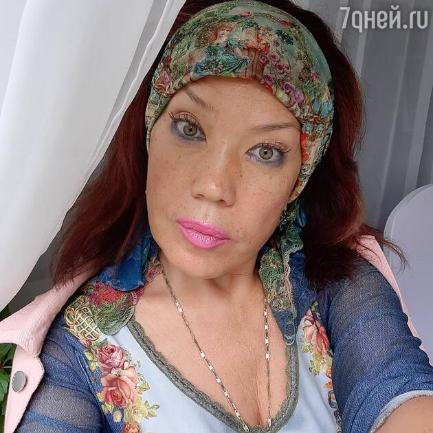 Королева призналась что у нее есть дочь. Смотреть фото Королева призналась что у нее есть дочь. Смотреть картинку Королева призналась что у нее есть дочь. Картинка про Королева призналась что у нее есть дочь. Фото Королева призналась что у нее есть дочь