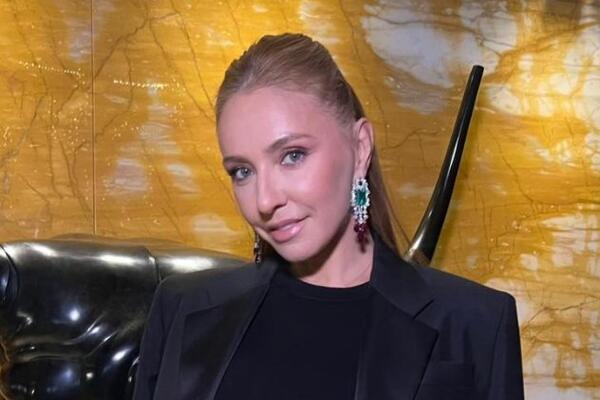 Новая внешность Навки вызвала жаркие споры в Сети — помолодела на 10 лет