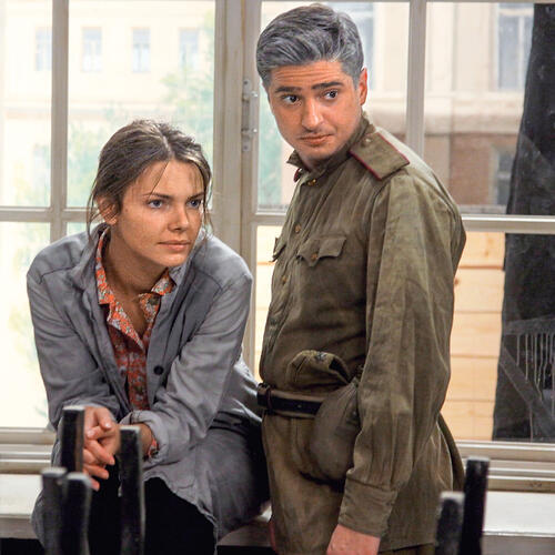 С Елизаветой Боярской на съемках сериала «М.У.Р.». 2010 г.