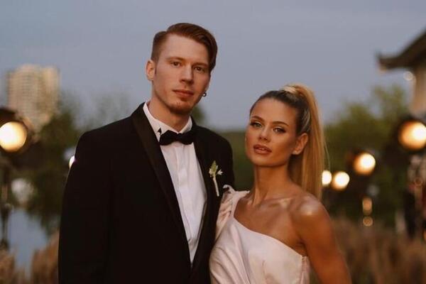 Жена Преснякова подогрела слухи о разводе — пустилась во все тяжкие