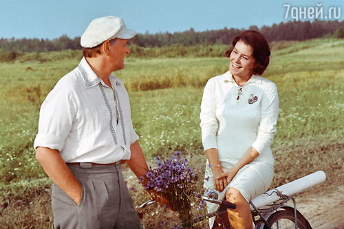 С Юрием Яковлевым в фильме «Любовь земная». 1974 г.