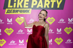  -:  ,  ,  IOWA   Like Party 