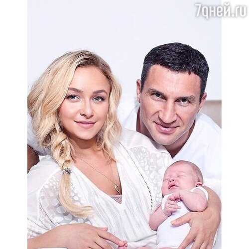 Владимир Кличко с дочерью и возлюбленной