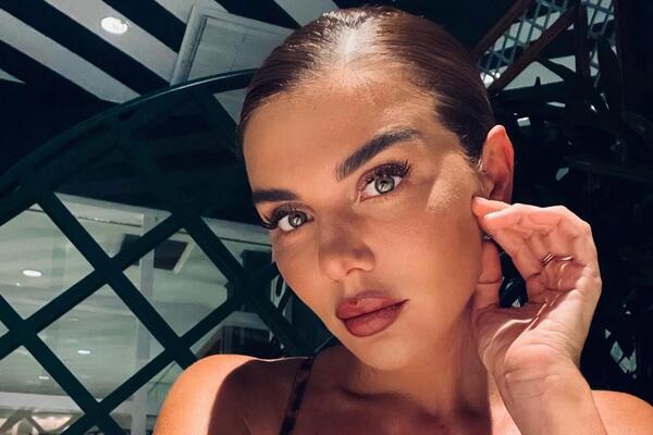 Организм поломан: резко похудевшая Седокова слегла