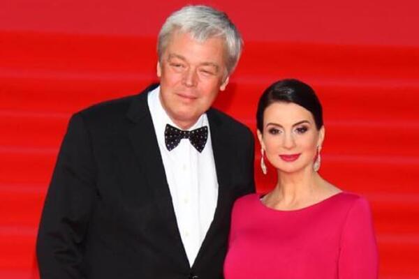 Екатерина Стриженова стала ведущей года